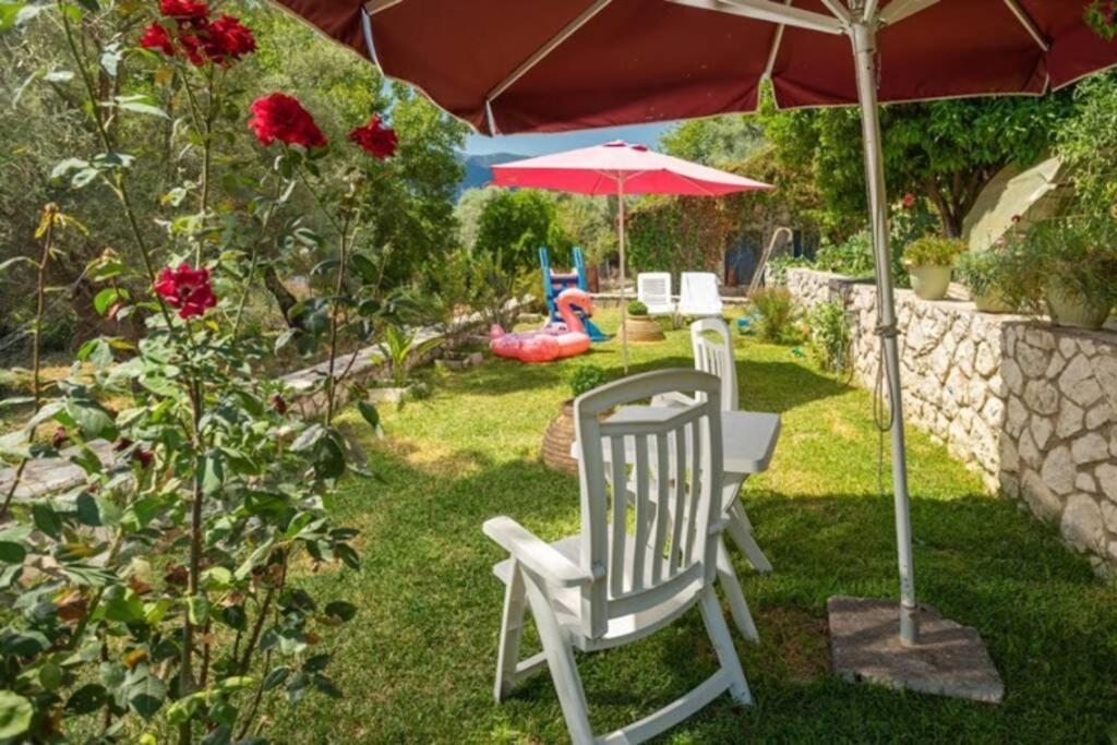 Thea Family Apartments 3 Yénion Екстериор снимка